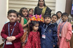 celebrates-diwali-1